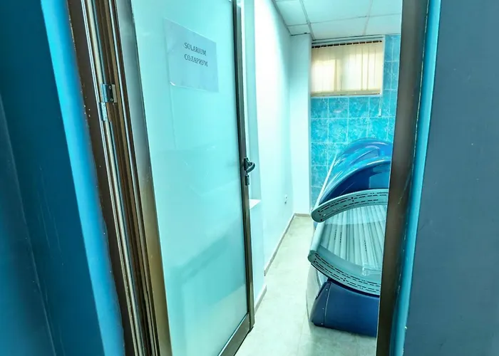 Belvedere Club F403 Apartment *