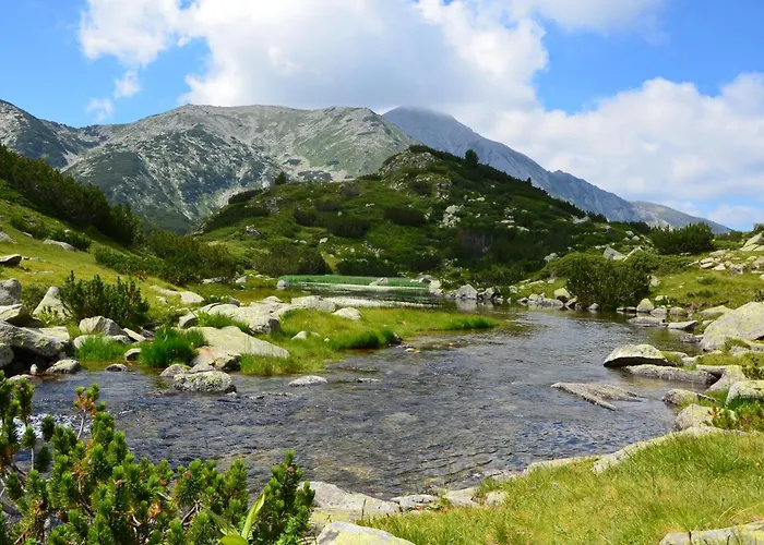 Belvedere Club F403 Apartment